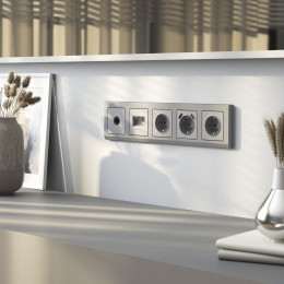 Рамка из поликарбоната на 5 постов Stark серебряный матовый