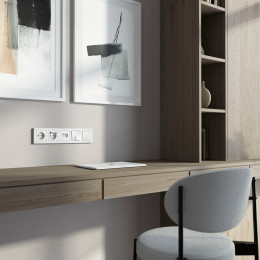 Рамка из поликарбоната на 5 постов Hammer белый