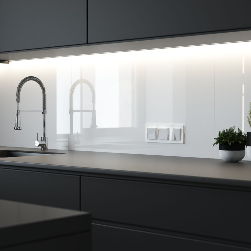 Купить Розетка влагозащ. с зазем. с защит. крышкой и шторками (белый акрил) Werkel W1171241 в rum24.ru фото: 3