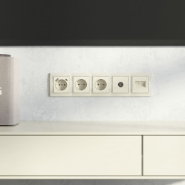 Рамка из поликарбоната на 5 постов Snabb Basic слоновая кость