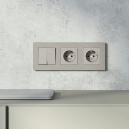 W0032917/ Рамка на 3 поста Slab (дымчатый софт)