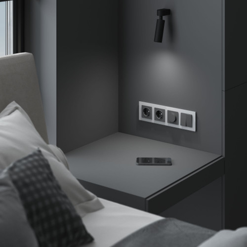 Купить Рамка из стекла на 4 поста Favorit белый в rum24.ru фото: 5