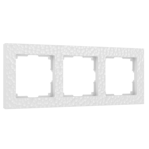 Купить Рамка из поликарбоната на 3 поста Hammer белый в rum24.ru