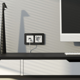 Рамка из стекла на 2 поста Elite черный W0022448