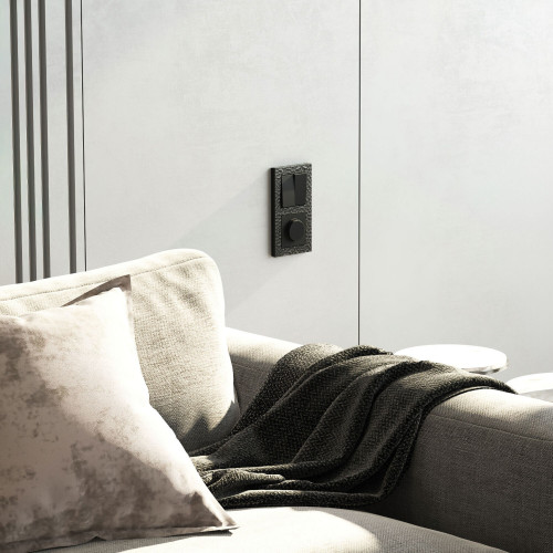 Купить Рамка из поликарбоната на 2 поста Hammer черный в rum24.ru фото: 3