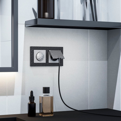 Купить Рамка из поликарбоната на 2 поста Hammer черный в rum24.ru фото: 6