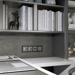 Рамка из поликарбоната на 4 поста Hammer черный