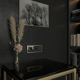 Рамка из металла на 3 поста Baguette черный/латунь