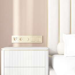 W0052911/ Рамка на 5 постов Slab (шампань софт)