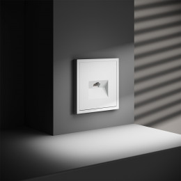 Розетка компьютерная встраиваемая VOLTUM S70 RJ45 кат.6, (белый матовый) VLS060102