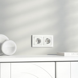 Рамка из поликарбоната на 2 поста Snabb Basic белый