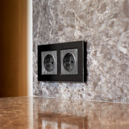 Рамка из металла на 2 поста Аluminium черный алюминий