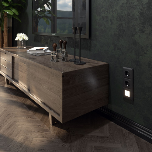 Купить Рамка из поликарбоната на 3 поста Fiore черный в rum24.ru фото: 3