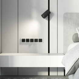 Рамка из стекла на 5 постов Senso белый soft-touch