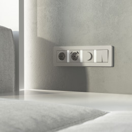 Рамка из поликарбоната на 4 поста Split дымчатый/белый, soft-touch