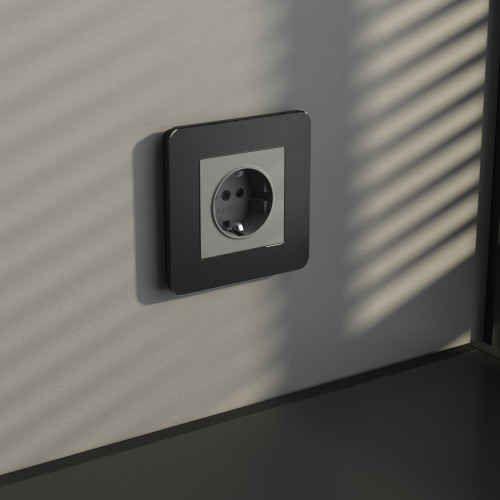 Купить Рамка из металла на 1 пост Platinum черный алюминий в rum24.ru фото: 3