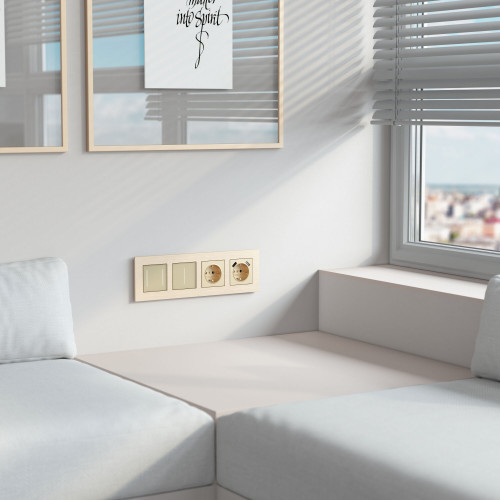 Купить Рамка из металла на 4 поста АluMax шампань алюминий в rum24.ru фото: 4