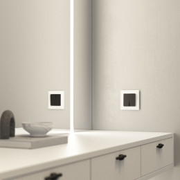 Рамка из стекла на 1 пост Favorit белый матовый