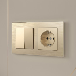 Рамка из металла на 2 поста Аluminium шампань алюминий