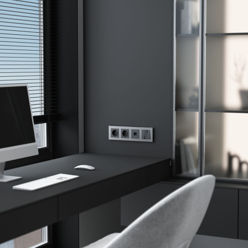 Купить Рамка из металла на 4 поста АluMax алюминий в rum24.ru фото: 3