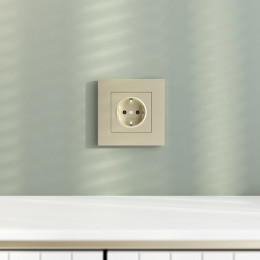 W0012911/ Рамка на 1 пост Slab (шампань софт)