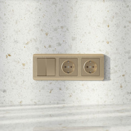 Рамка из поликарбоната на 3 поста Stream шампань