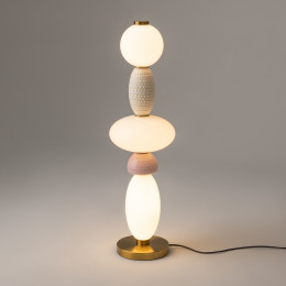 Настольный светильник Adore