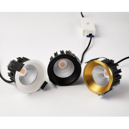 Встраиваемый светильник ITALLINE IT08-8035 gold 3000K