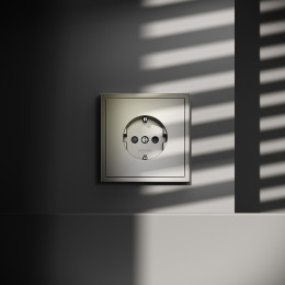 Розетка встраиваемая VOLTUM S70 с заземлением и защитными шторками, (шелк) VLS040204