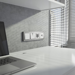 Рамка из поликарбоната на 4 поста Hammer серебряный