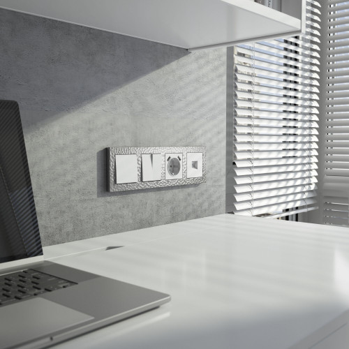 Купить Рамка из поликарбоната на 4 поста Hammer серебряный в rum24.ru фото: 5