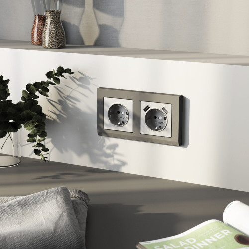 Купить Рамка из поликарбоната на 2 поста Stark графит матовый в rum24.ru фото: 2