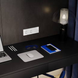 Розетка встраиваемая VOLTUM S70 с заземлением и защитными шторками, (белый глянцевый) VLS040201