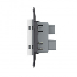 Розетка электрическая универсальная с заземлением защитными шторками 16A Livolo, цвет белый (механизм) аналог VL-C7-C1C-11 VL-FCT22 16A-2WP