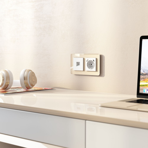 Купить Рамка из стекла на 2 поста Elite айвори W0022443 в rum24.ru фото: 4