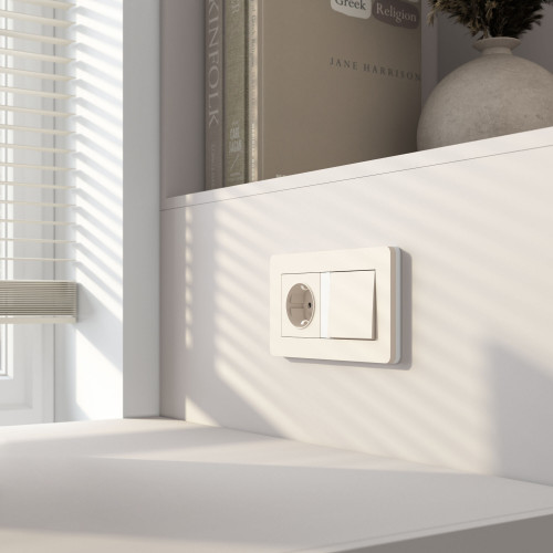 Купить Рамка из поликарбоната на 2 поста Split айвори/белый, soft-touch в rum24.ru фото: 3