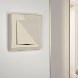 Рамка из пластика на 1 пост Stark слоновая кость