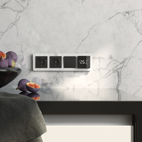 Купить Рамка из акрила на 4 поста Acrylic белый в rum24.ru фото: 2