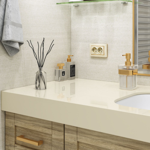 Купить Рамка из поликарбоната для двойной розетки Snabb слоновая кость/золото в rum24.ru фото: 2