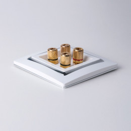 Рамка из поликарбоната на 1 пост Snabb белый/хром