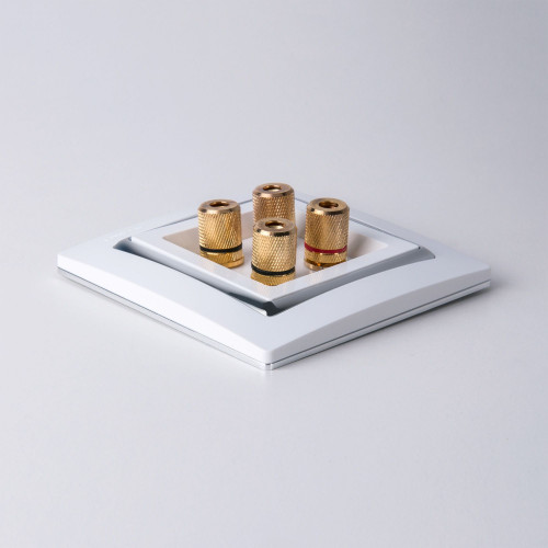 Купить Рамка из поликарбоната на 1 пост Snabb белый/хром в rum24.ru фото: 3