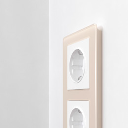 Рамка из акрила на 3 поста Acrylic айвори