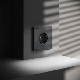 Розетка встраиваемая VOLTUM S70 с заземлением (графит) VLS040107