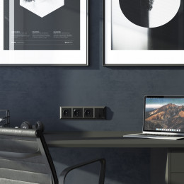 Рамка из пластика на 4 поста Fiore черный