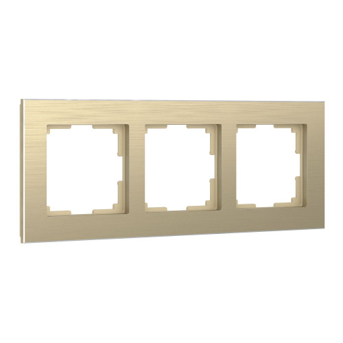 Купить Рамка из металла на 3 поста Аluminium шампань алюминий в rum24.ru